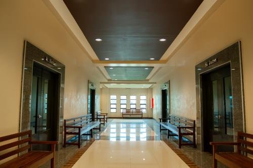 Puerto-Princesa-Memorial-Park-Showroom-Lobby-1
